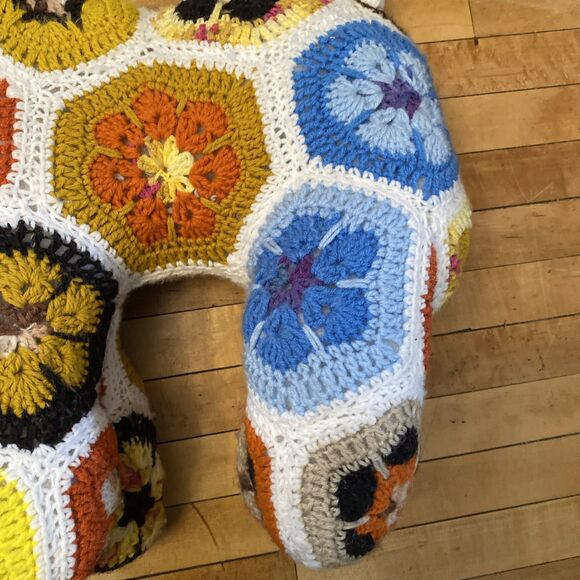 Vintage Crocheted Afghan Horse Pony Pillow Huge 18”x30” Floral Retro 70’s - Picture 5 of 16